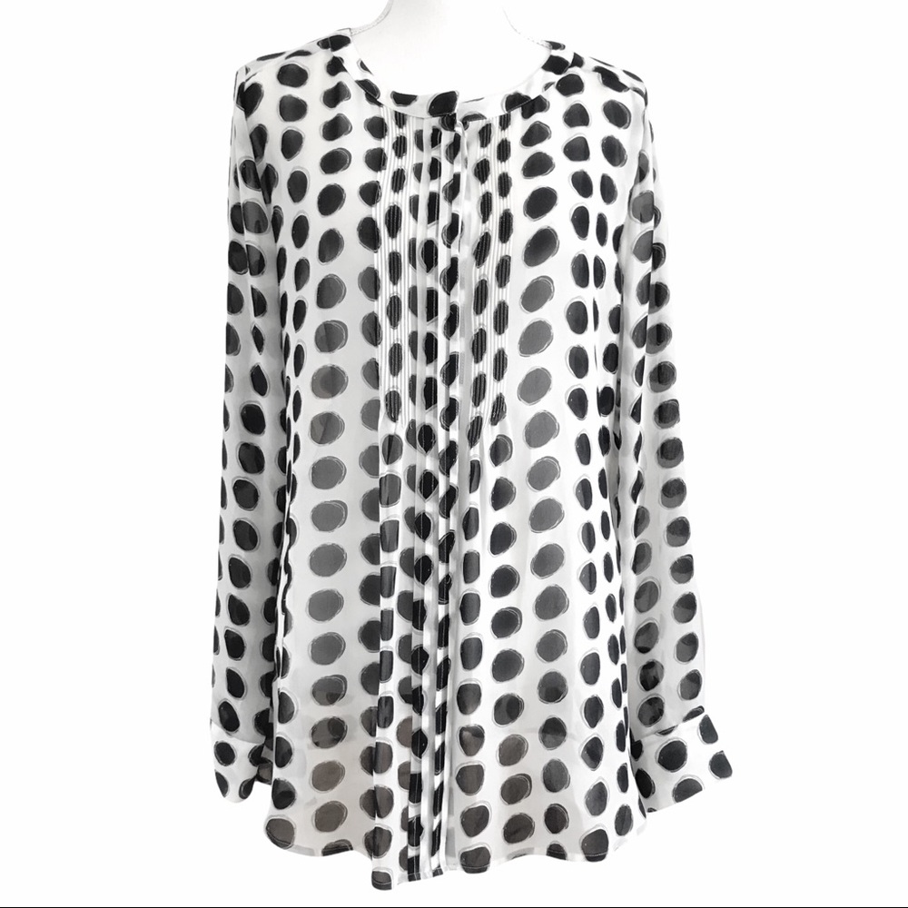 BANANA REPUBLIC BLACK WHITE DOTTED BUTTON UP BLOUSE WITH PLEATED FRONT - L